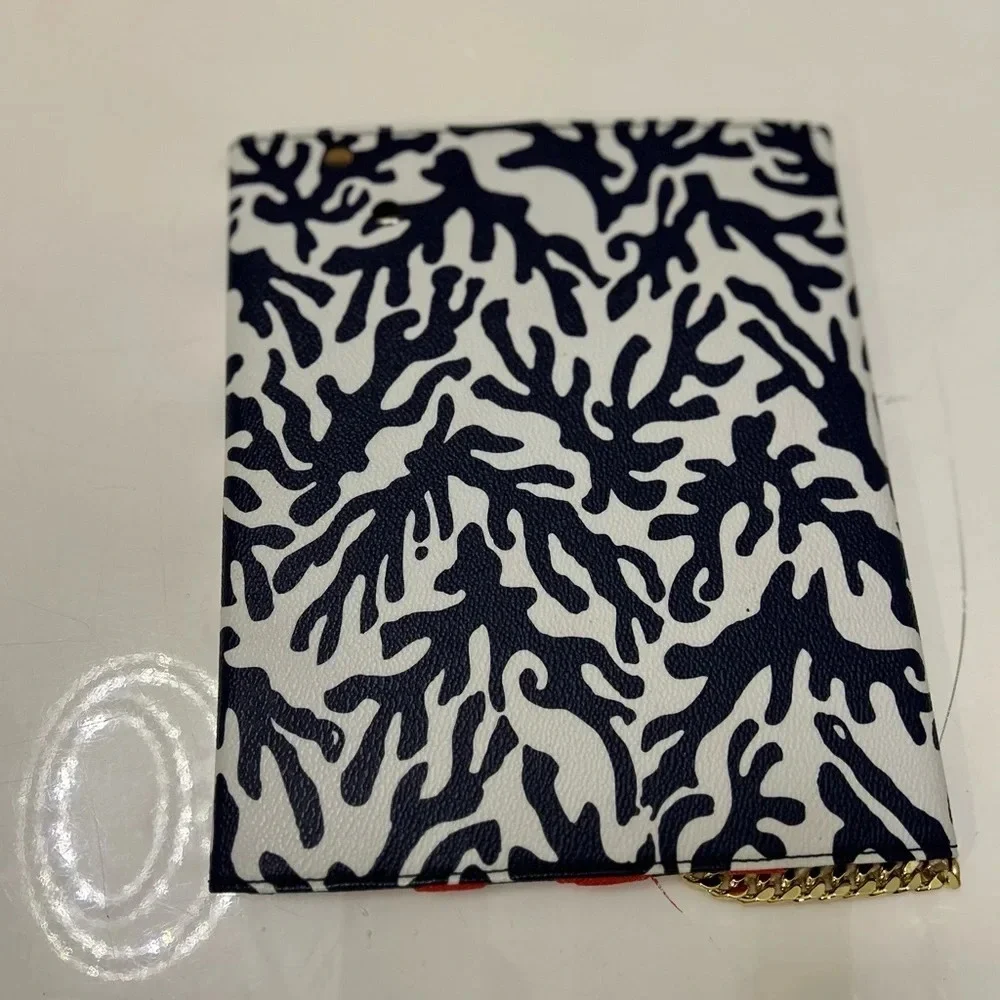 - Lily Pulitzer Chain Link Mail Treasure IPad Tablet Case